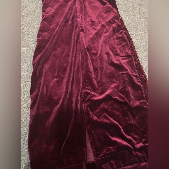 New Jealous Tomato Burgundy Sequin Velvet Evening Slip Dress Sz L NWT - Picture 9 of 10